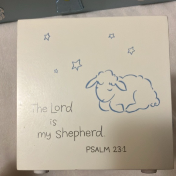 Boy Baptism cross and piggy bank Bundle in a blue tray - Picture 7 of 9